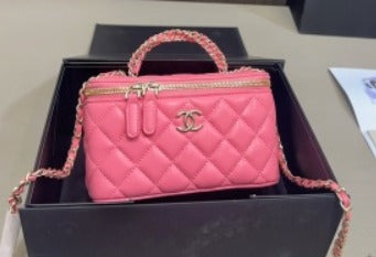 Vanity with Chain *High Quality*