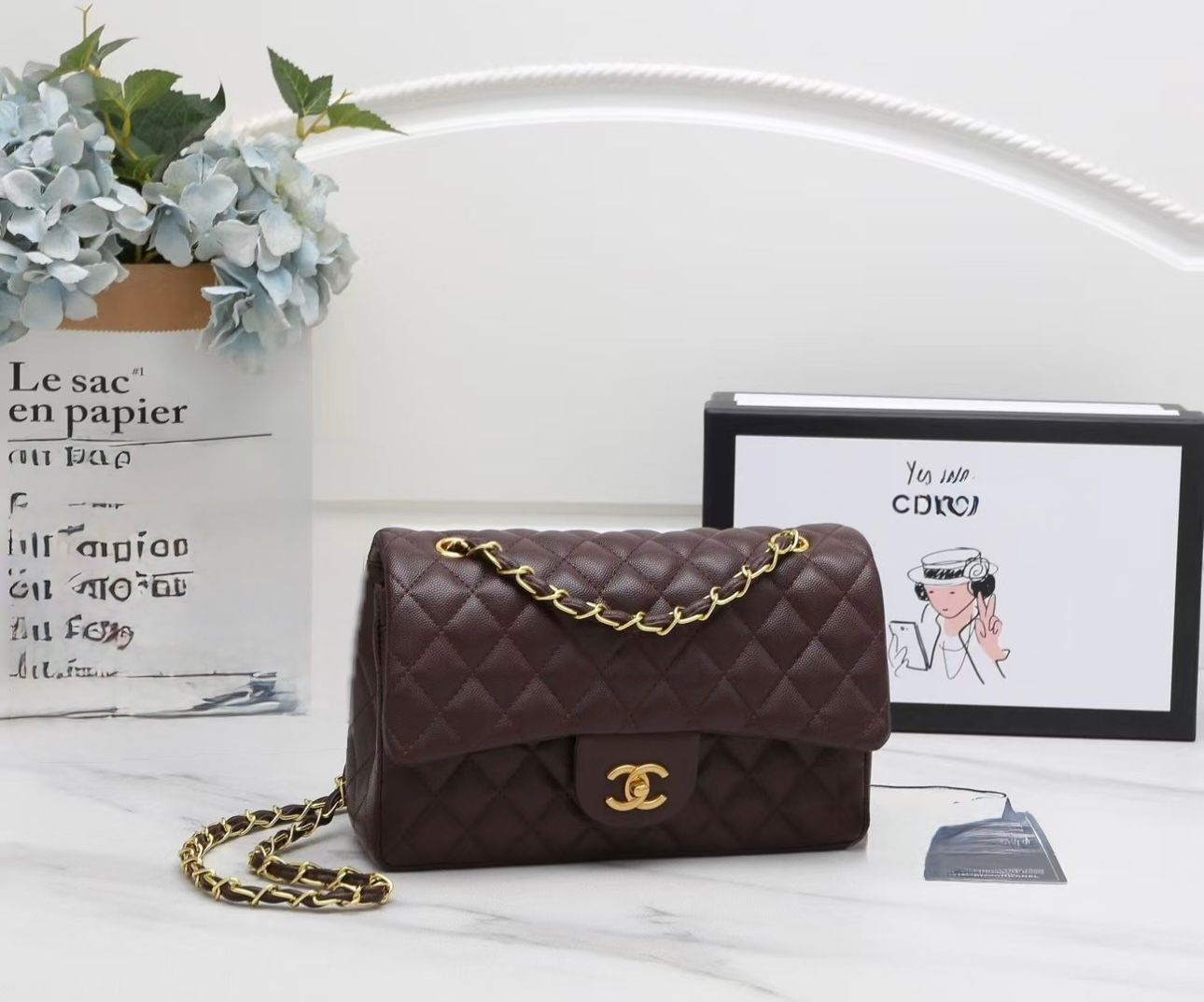 Small Classic Handbag